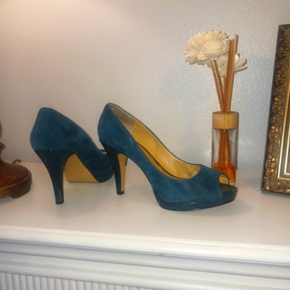Nine West Teal Peep-Toe Heels